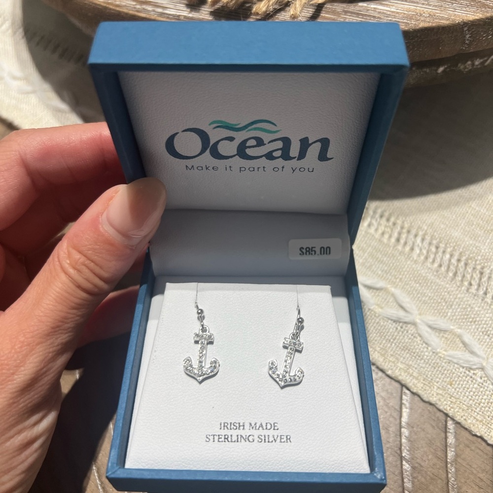 Sterling Silver anchor earrings